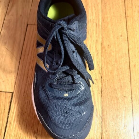 New Balance Women’s Course Running Sneakers - Sz 10 - Picture 5 of 13